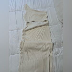 Lulus Women’s One Shoulder Dress with Cutout and Long Side Slit
